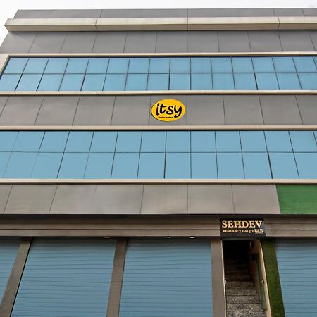 Itsy Hotels Sehdev Residency, Near Golden Temple أمريتسار المظهر الخارجي الصورة
