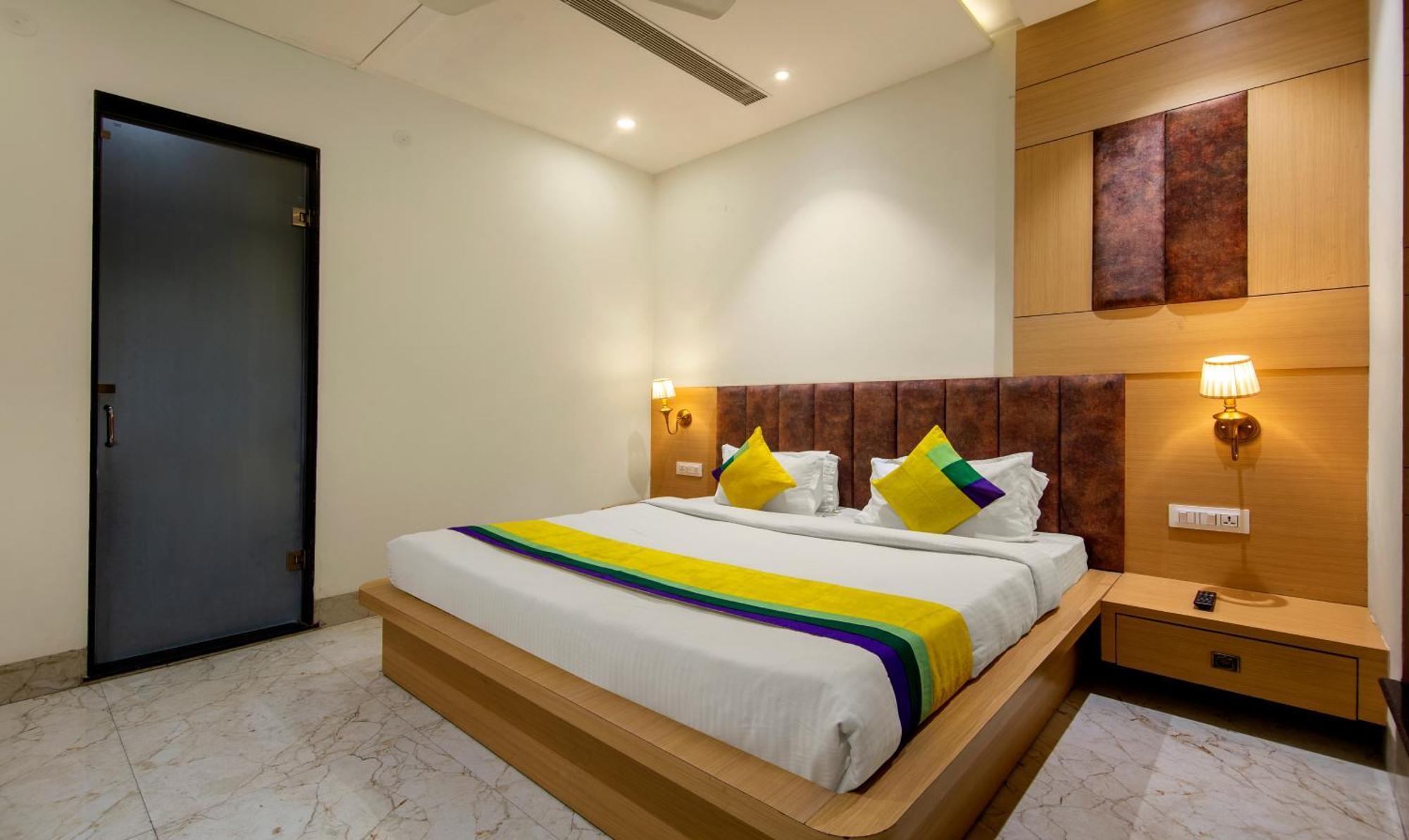 Itsy Hotels Sehdev Residency, Near Golden Temple أمريتسار المظهر الخارجي الصورة